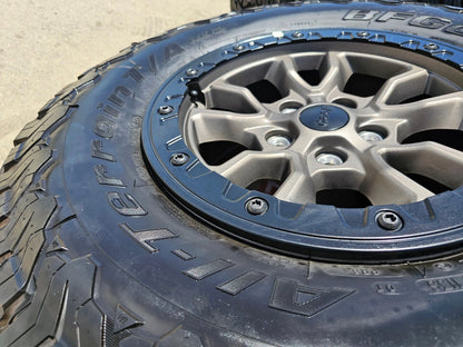 17" Jeep Wrangler 392 Gladiator Rubicon OEM 9304 95240 BEADLOCK wheels rims NEW