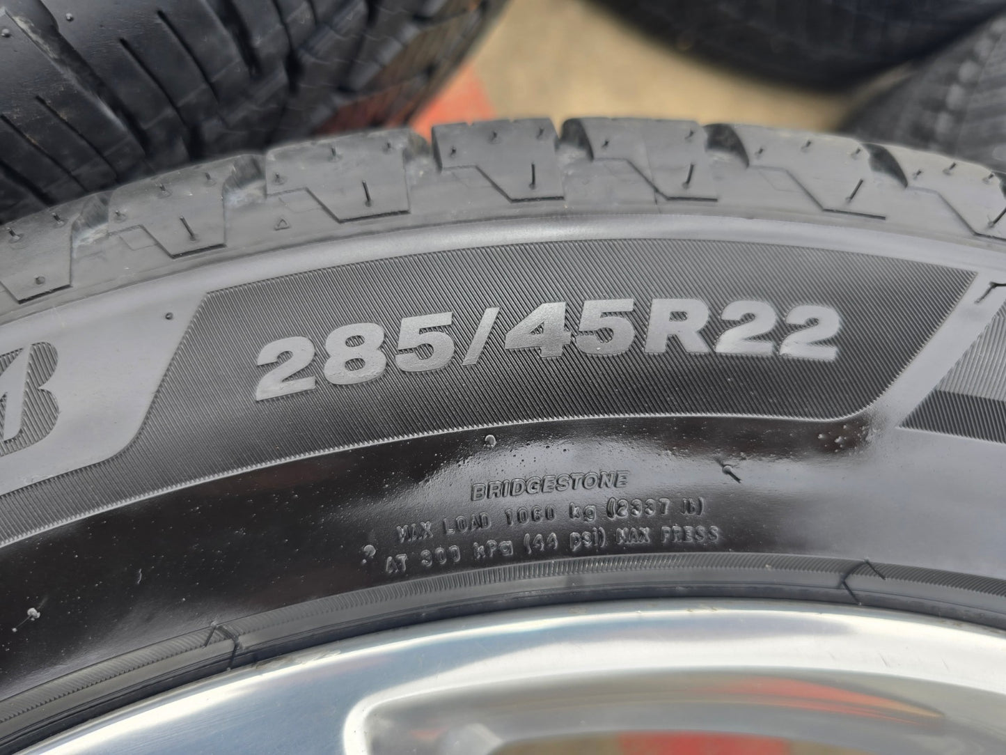 22" Ford F-150 LIMITED LARIAT Expedition OEM 10442 rims wheels BRIDGESTONE SET