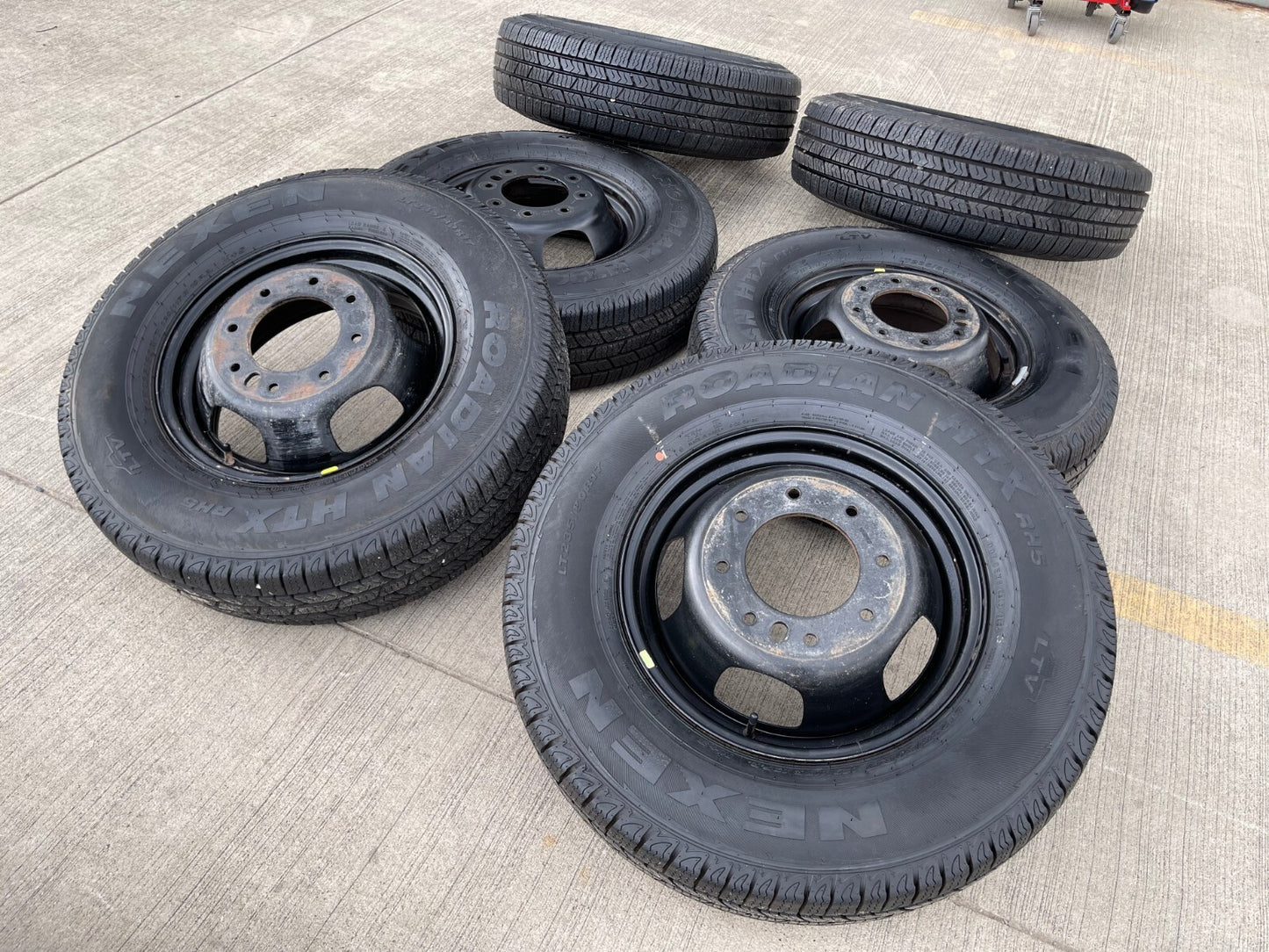 17" Dodge Ram 3500 Dually Laramie 8x200 wheels rims 2703 2704 OEM