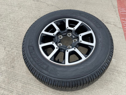 18" Toyota Tundra Sequoia TRD PRO black OEM wheel rim 5x150 tire spare 75157