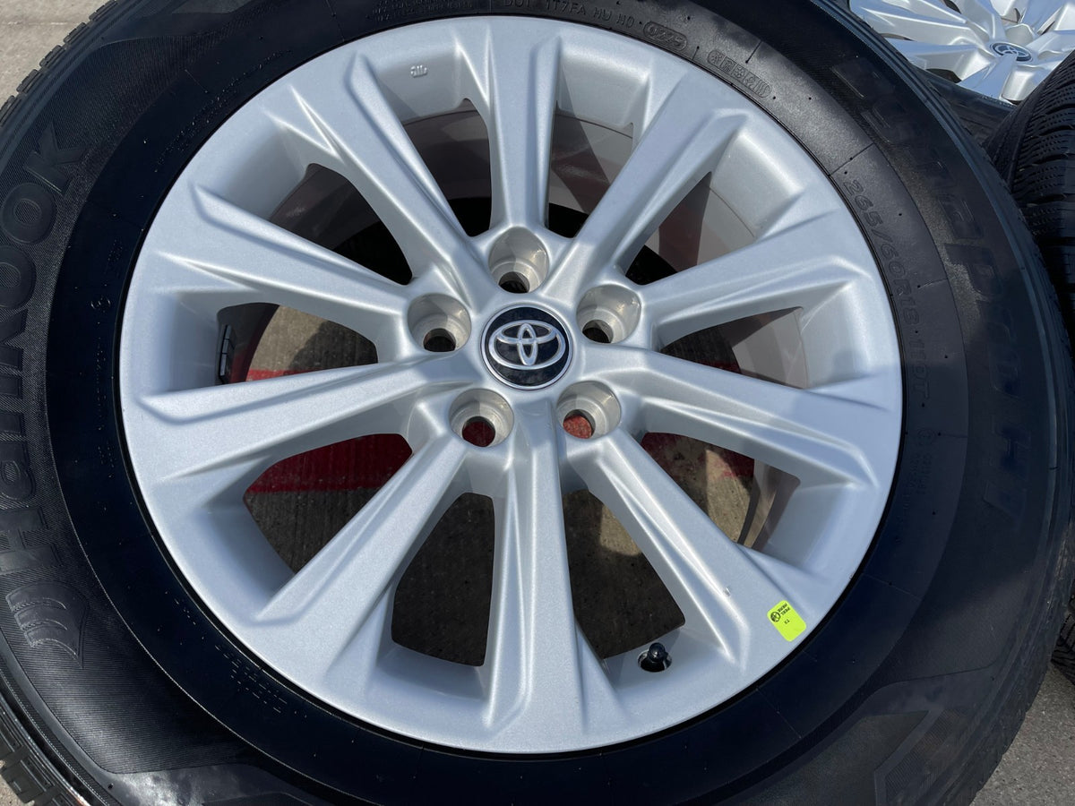 18" Toyota Grand Highlander OEM 10525 wheels rims Lexus TX350 SET HANKOOK