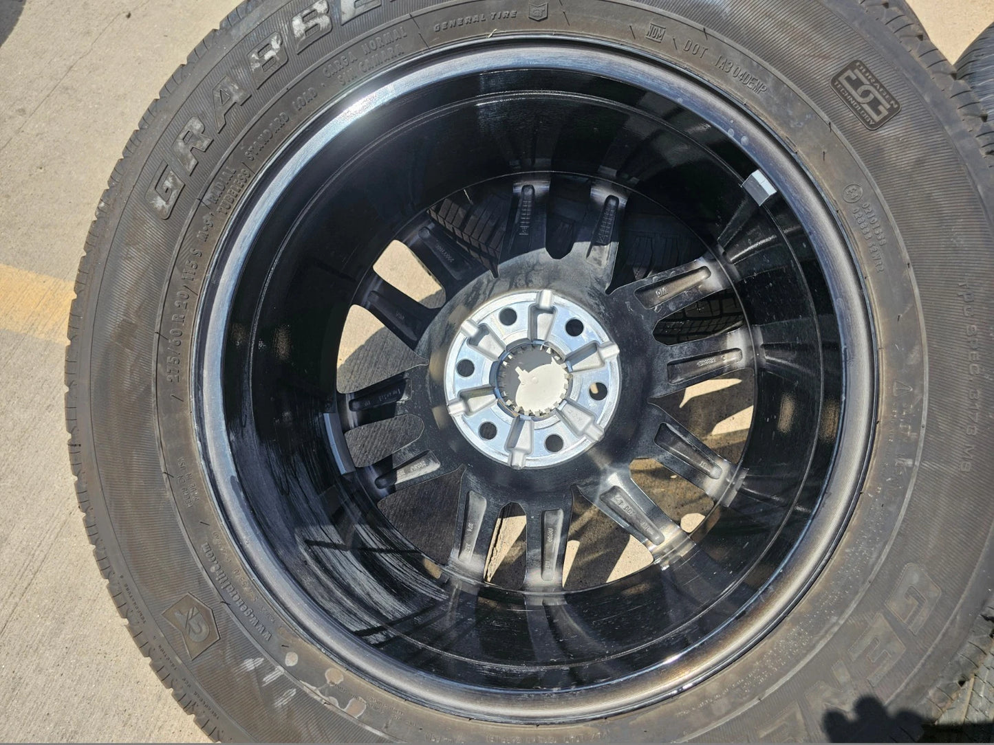 20" GMC Sierra Yukon Chevy OEM black 5914 5918 wheels rims 2023 2024 2025 2026
