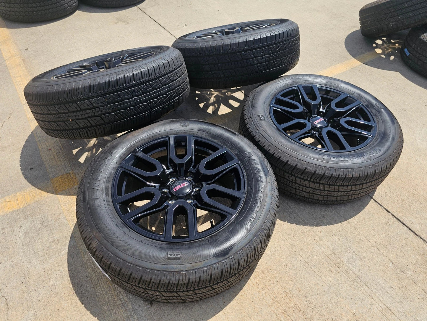 20" GMC Sierra Yukon Chevy OEM black 5914 5918 wheels rims 2023 2024 2025 2026