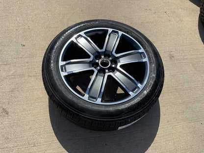(1) 20" GMC Acadia OEM 5794 wheel rim Blazer Cadillac XT6 XT5 SRX spare