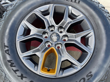 18" Ford Expedition F-150 TREMOR OEM rims wheels TIMBERLINE PIRELLI XTM NEW 2027