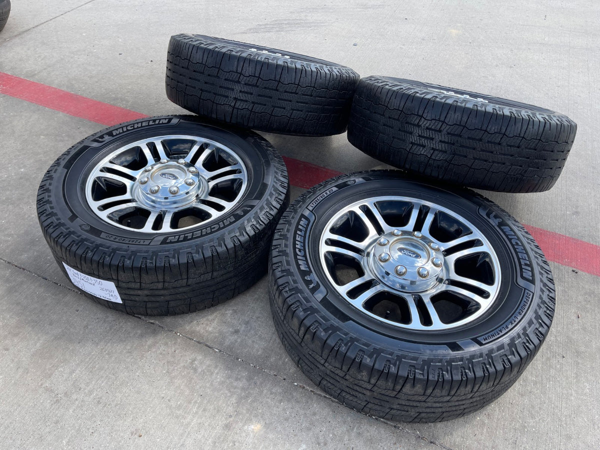 20" Ford F-250 F-350 OEM 3951 3845 LARIAT rims wheels tires MICHELIN DEFENDER