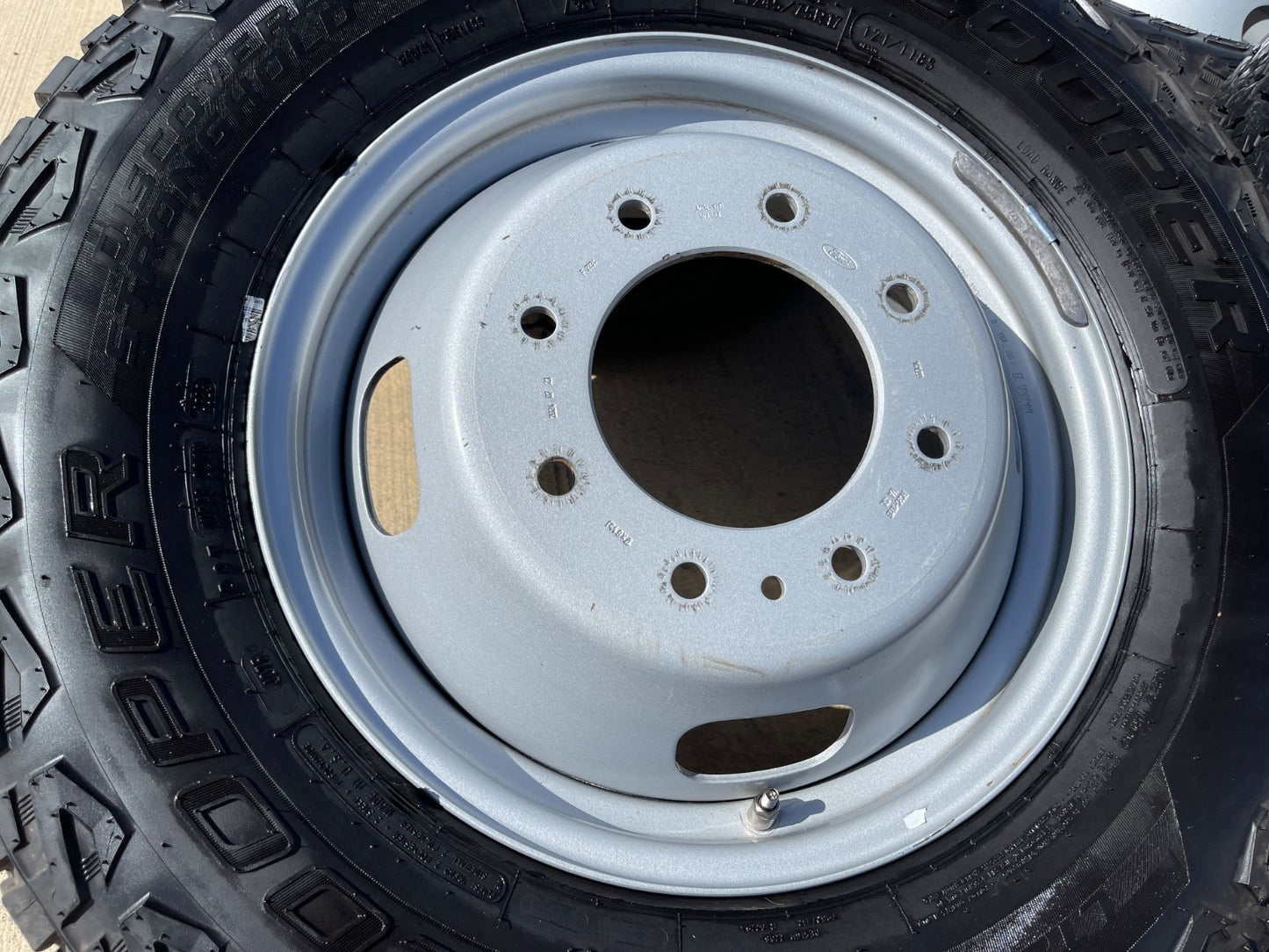 (6) 17" Ford F-350 Dually OEM rims wheels 3615 99016 tires SET COOPER A/T