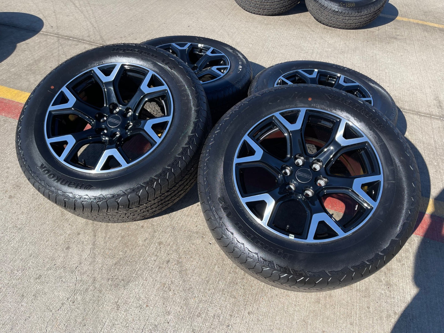 20" Jeep Grand Wagoneer Dodge Ram 1500 OEM black 9296 wheels rims 2025 2026 NEW