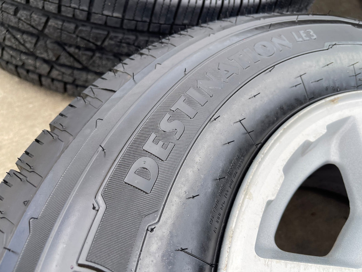 17" Chevy Tahoe Silverado Suburban Z71 OEM 5196 wheels rims tires SET FIRESTONE