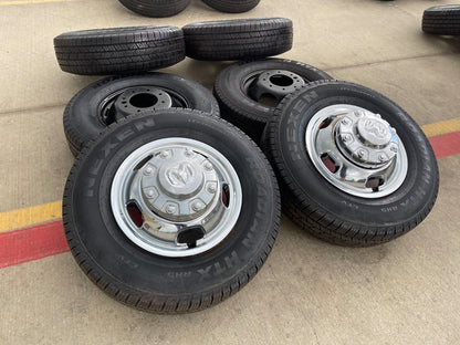 17" Dodge Ram 3500 Dually Laramie 8x200 wheels rims 2703 2704 OEM SET