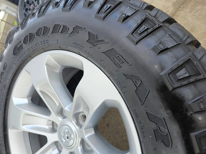 18" Dodge Ram 1500 OEM wheels rims 2672 tires DURATRAC