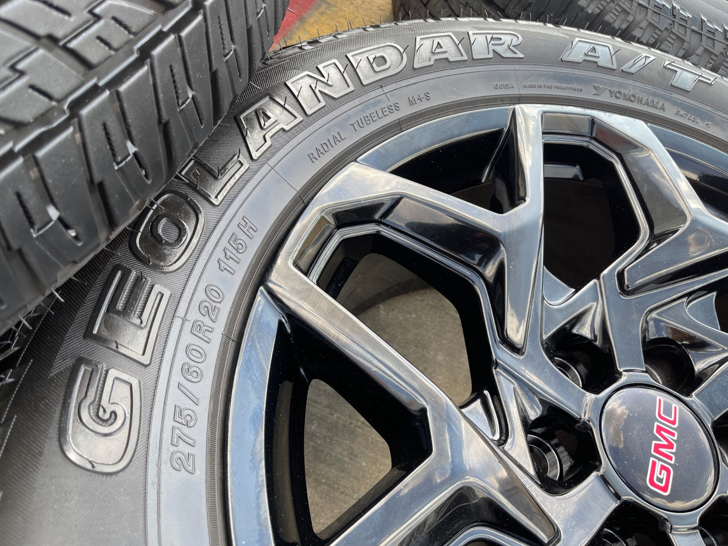 20" GMC Sierra Yukon AT4 Tahoe Silverado 95369 OEM wheels rims 2025 2026 SET