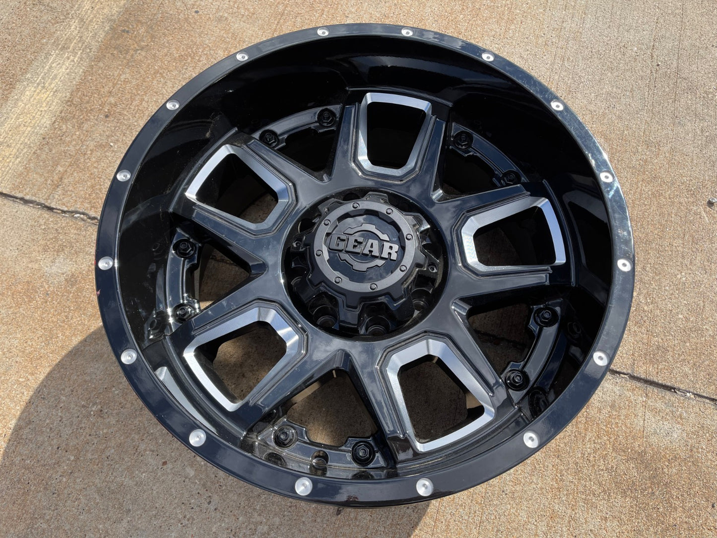(1) 20x10 Gear Off Road 743BM Armor wheel rim 8x165 Chevy GMC Ram 2500 3500 NEW