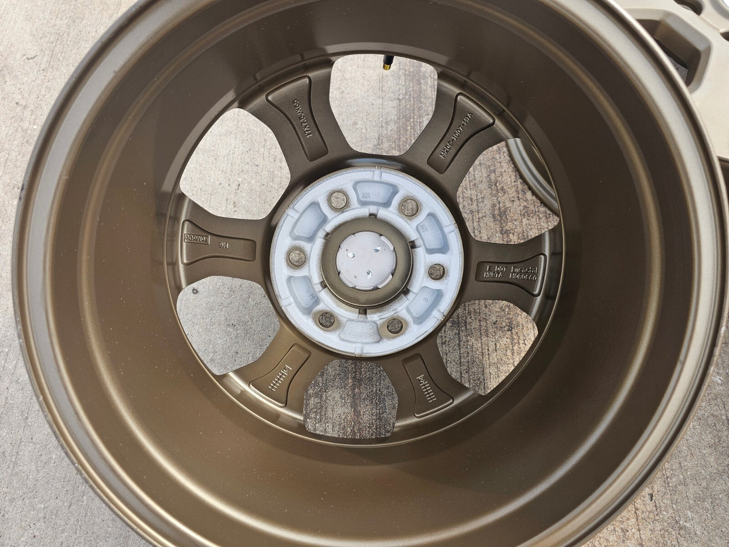 (5) 17" Ford Bronco wheels rims 10384 OEM Ranger BRONZE 2024 2025 2026 2027 NEW