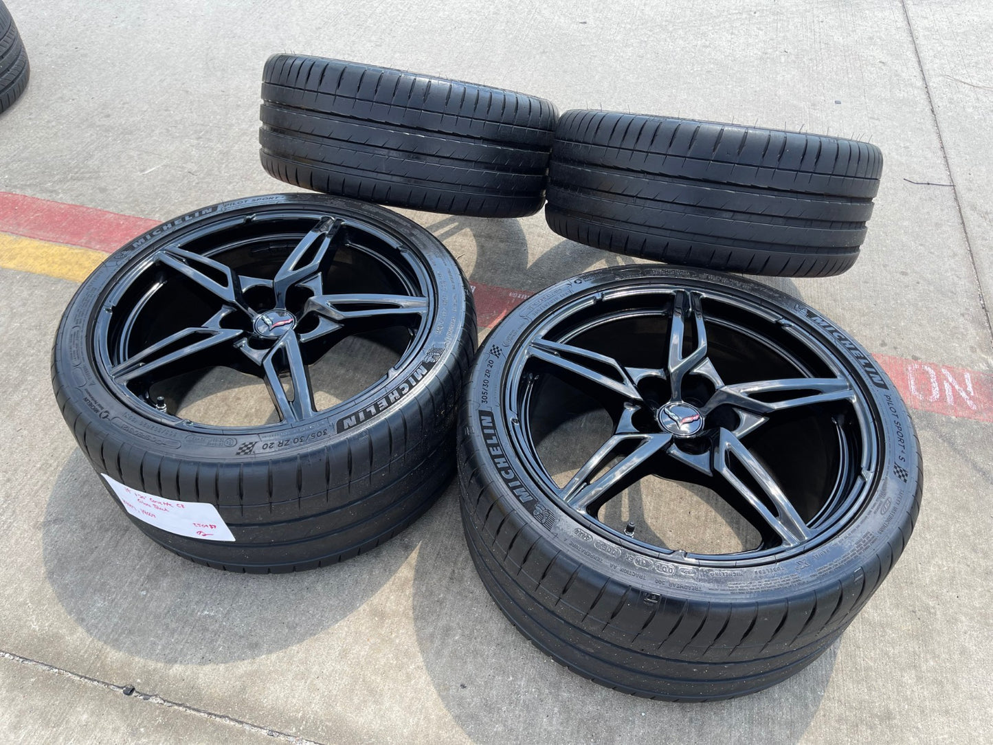 19" + 20" Chevy Corvette C8 OEM 14007 14008 wheels rims BLACK TPMS MICHELIN