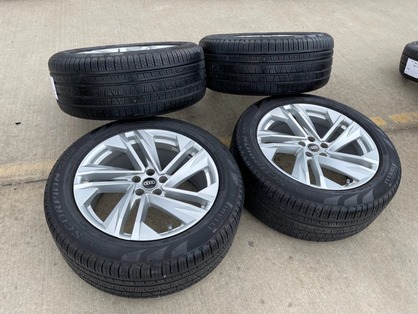 20" Audi Q7 OEM wheels rims Q8 RS S VW Atlas 12053 tires 2021 2022 2023 2024