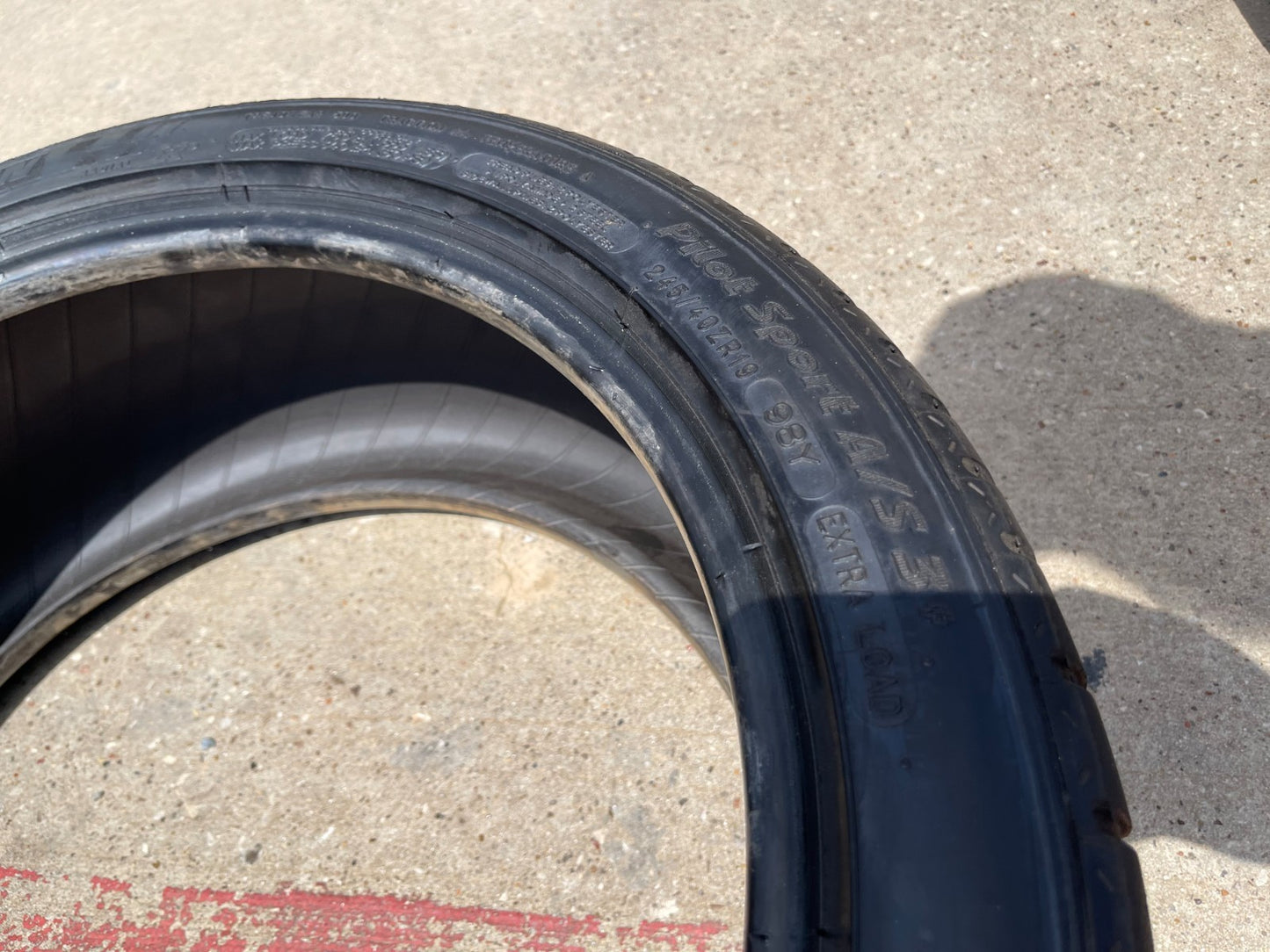 (1) 245/40/19 Michelin Pilot Sport A/S 3 All Season Plus + 98Y XL 245/40R19 tire