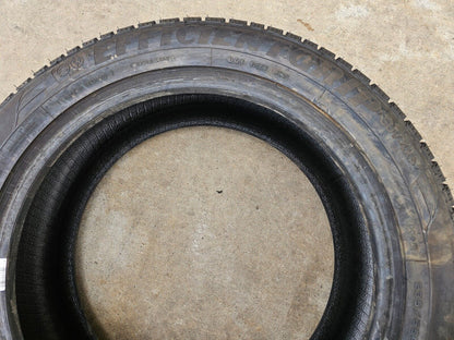 (1) 235/55/19 Goodyear Efficient Grip SUV 4X4 tire 105V XL NEW