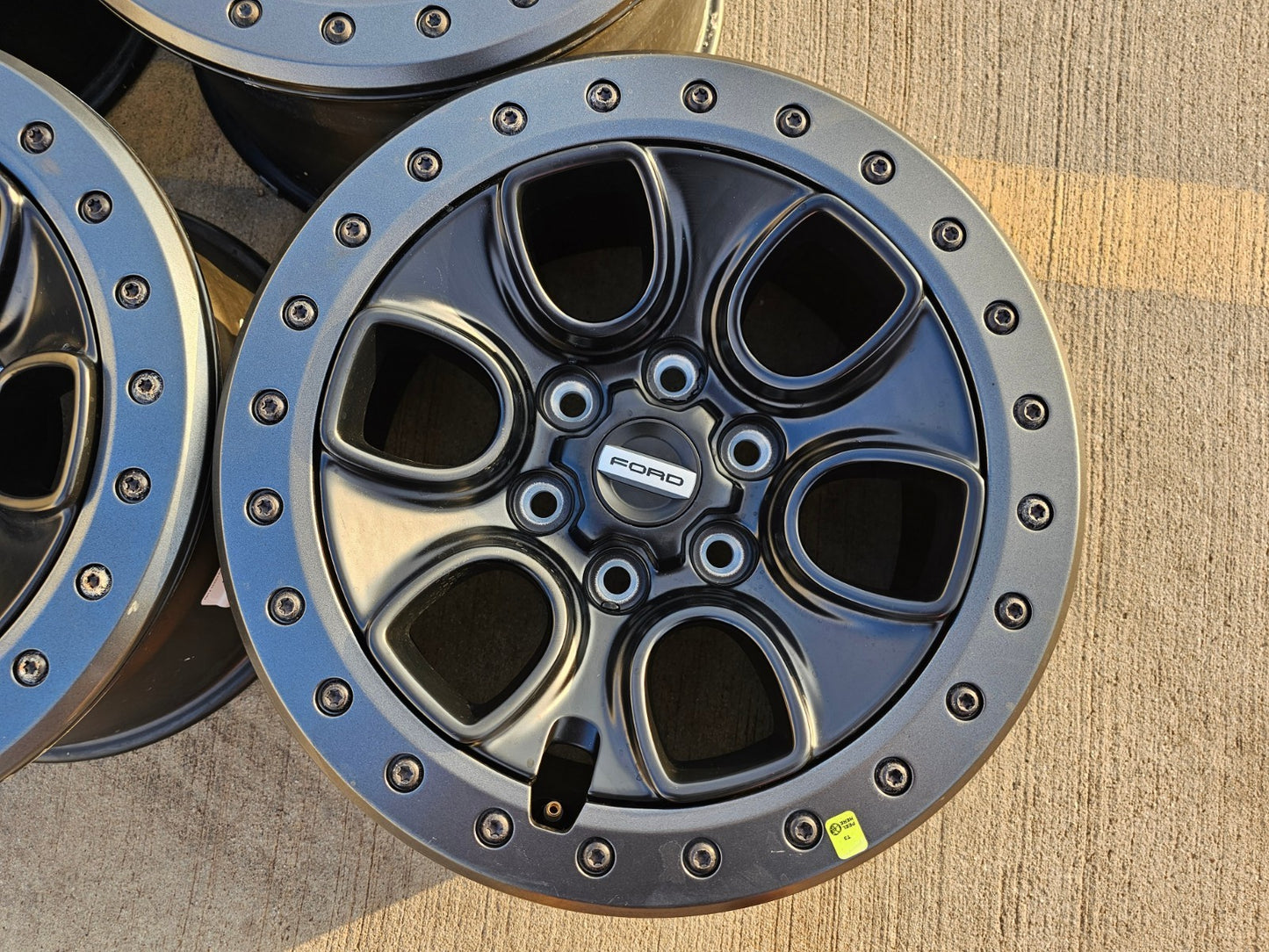 (5) 17" Ford F-150 Raptor OEM BEADLOCK rims wheels 10459 95210 NEW