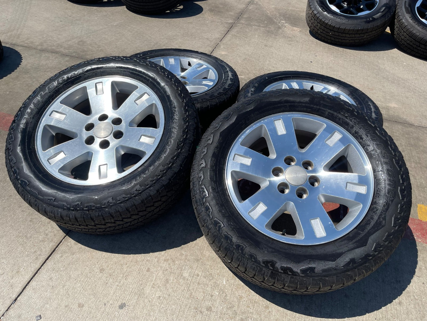 20" GMC Sierra Yukon DENALI OEM 5306 wheels rims Chevy Silverado BRIDGESTONE