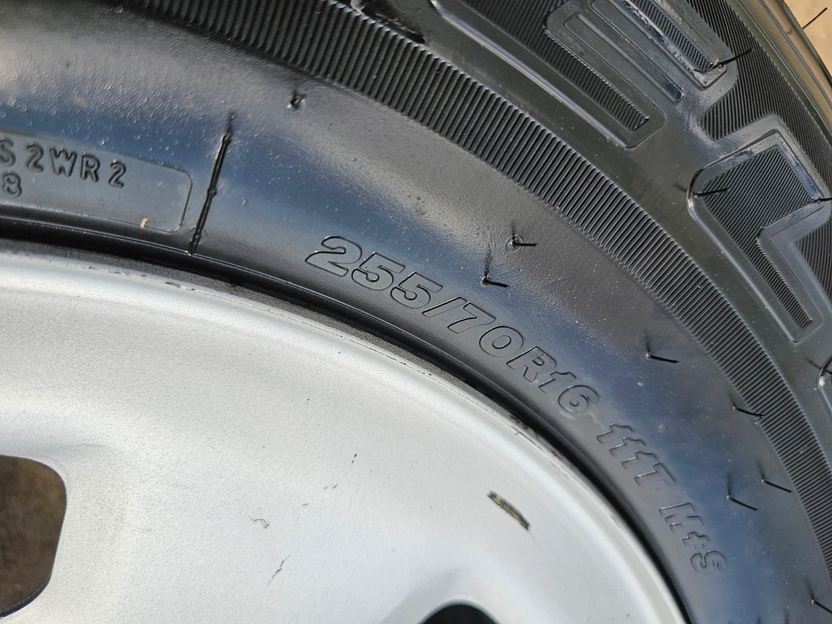 16" Chevy Colorado Z71 GMC Canyon OEM 8109 wheel rim tire spare