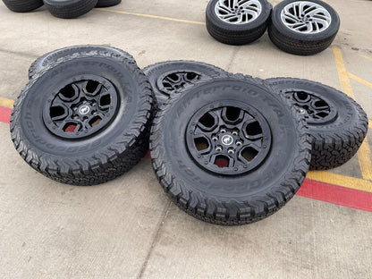 17" Ford Bronco SASQUATCH wheels rims BEADLOCK 10388 Ranger BFG KO2 A/T 37" SET