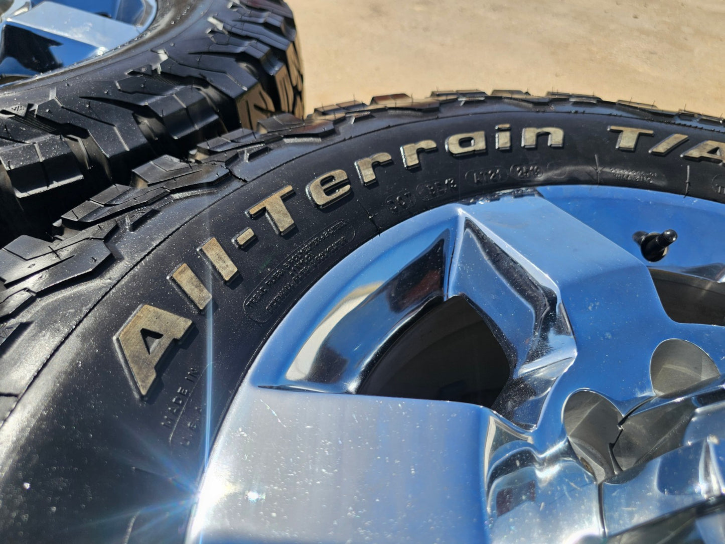 18" GMC Sierra AT4X Chevy Silverado 2500 3500 OEM wheels rims SET RIM# 5702 BFG