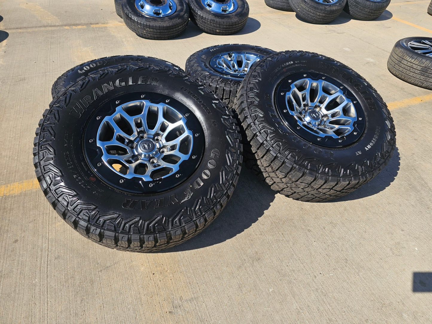 18" Dodge Ram 1500 TRX Beadlock OEM 2735 RHO wheels rims SET 2024 2025 2026