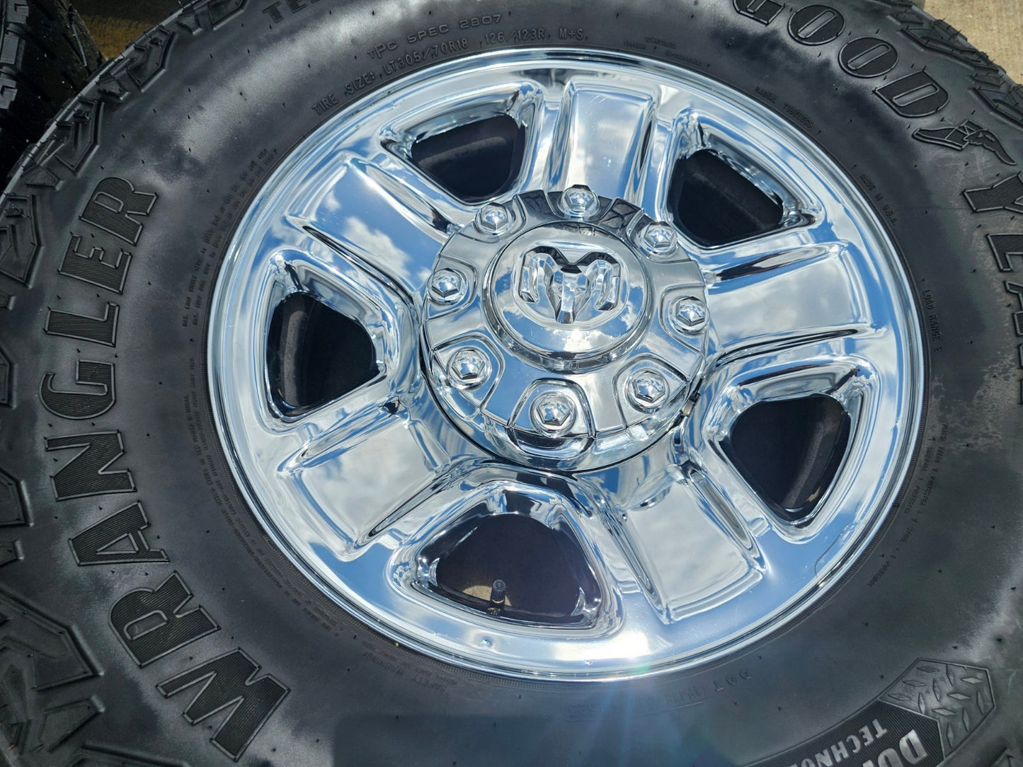 18" Dodge Ram 2500 3500 STEEL chrome OEM 2473 wheels rims GOODYEAR 35"