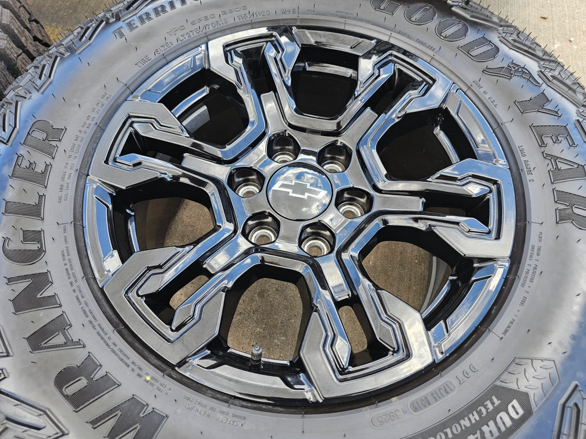 NEW 18" Chevy Silverado ZR2 Tahoe TRAIL BOSS Sierra OEM 95415 wheels rims NEW