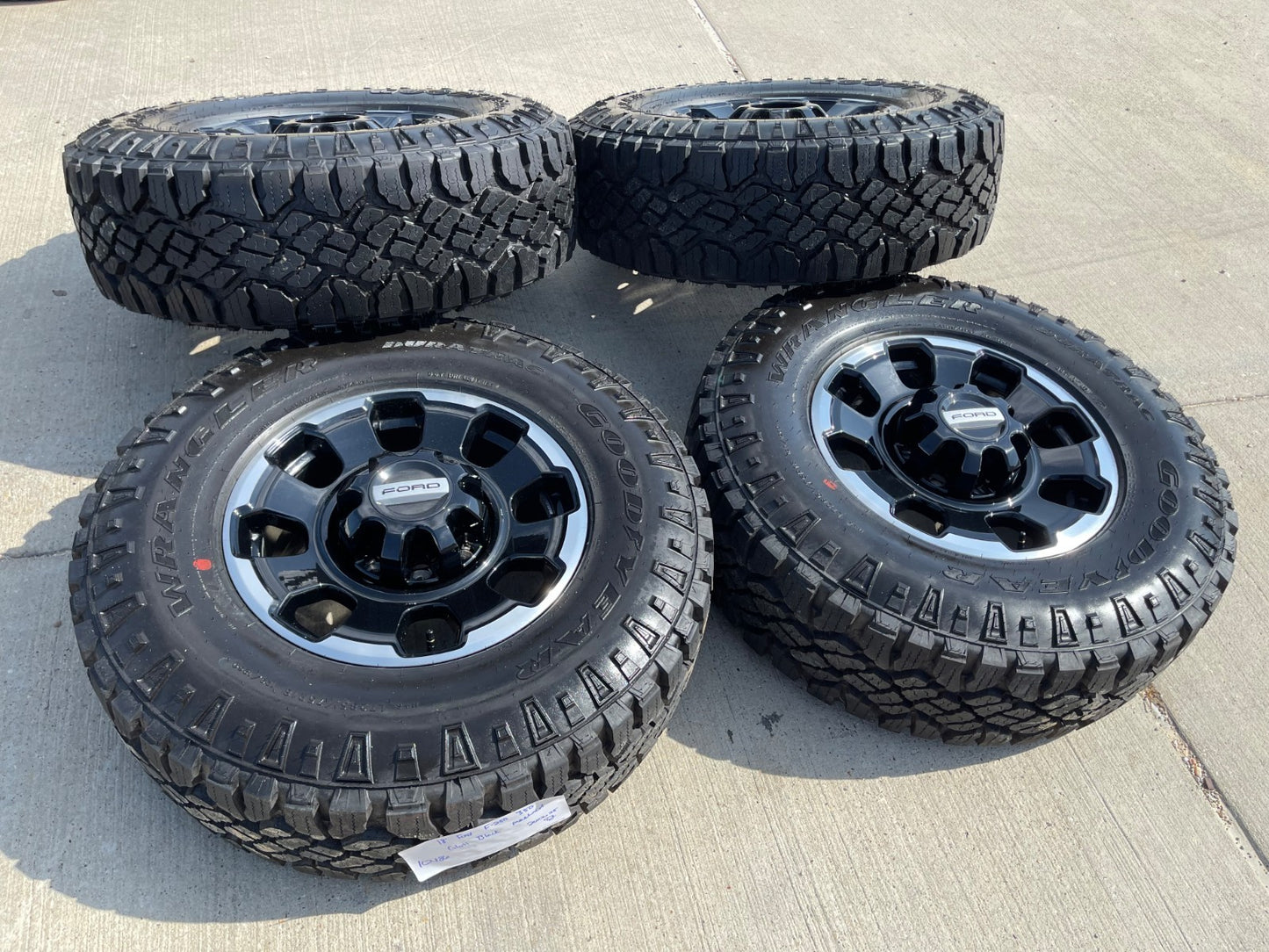 18" Ford F-250 F-350 OEM TREMOR rims wheels 10482 tires DURATRAC R/T 35" NEW