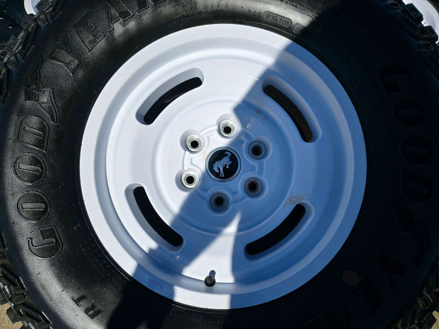 17" Ford Bronco HERITAGE Stroppe Edition 10463 OEM wheels rims white 2026 NEW