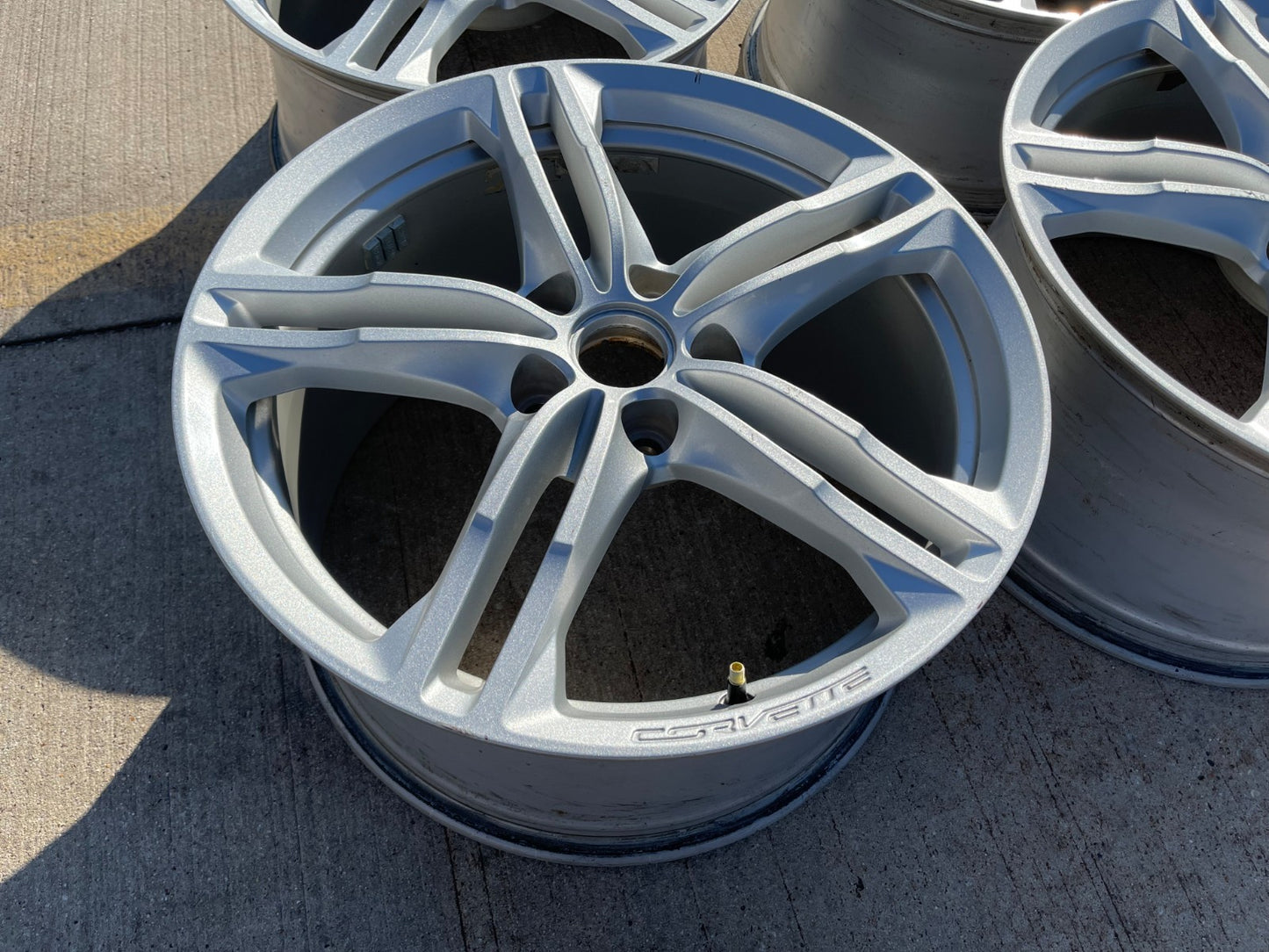 18" + 19" Chevy Corvette OEM 5726 5730 wheels rims 2016 2017 2018 2019