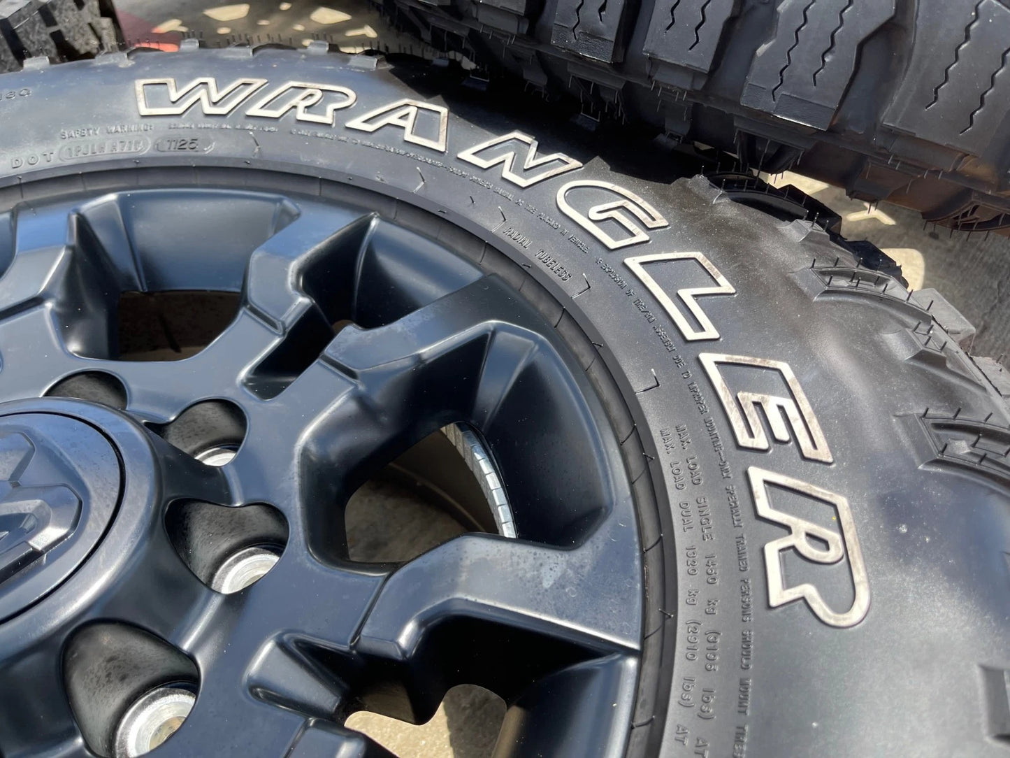 17" Ram 2500 3500 Laramie Power Wagon OEM wheels rims tires 2025 2026 NEW