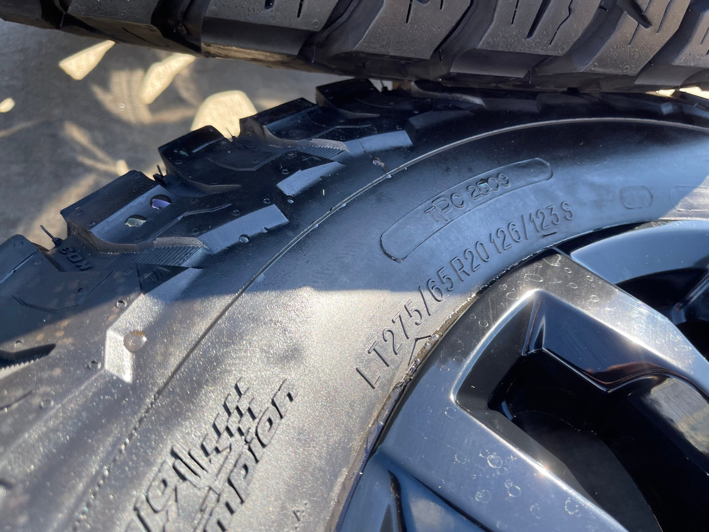 20" Chevy Silverado Trail Boss GMC AT4 2500 OEM 94030 wheels rims BFG KO3