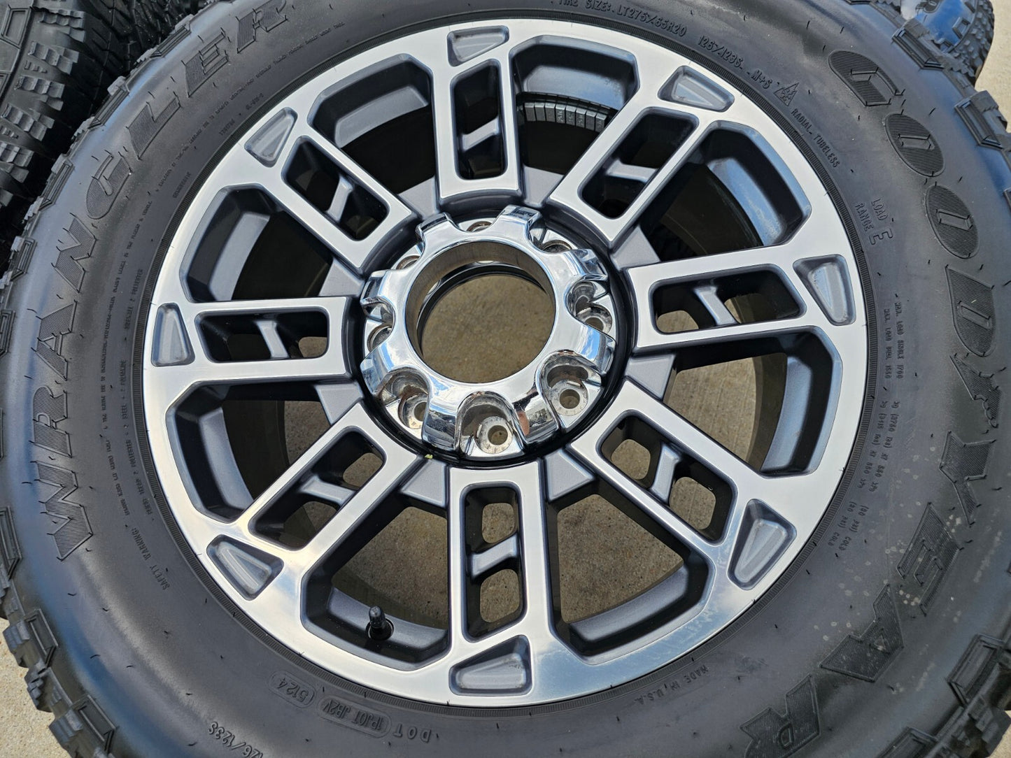 20" Ford F-250 F-350 OEM LIMITED Platinum wheels rims 10302 10483 2024 2025