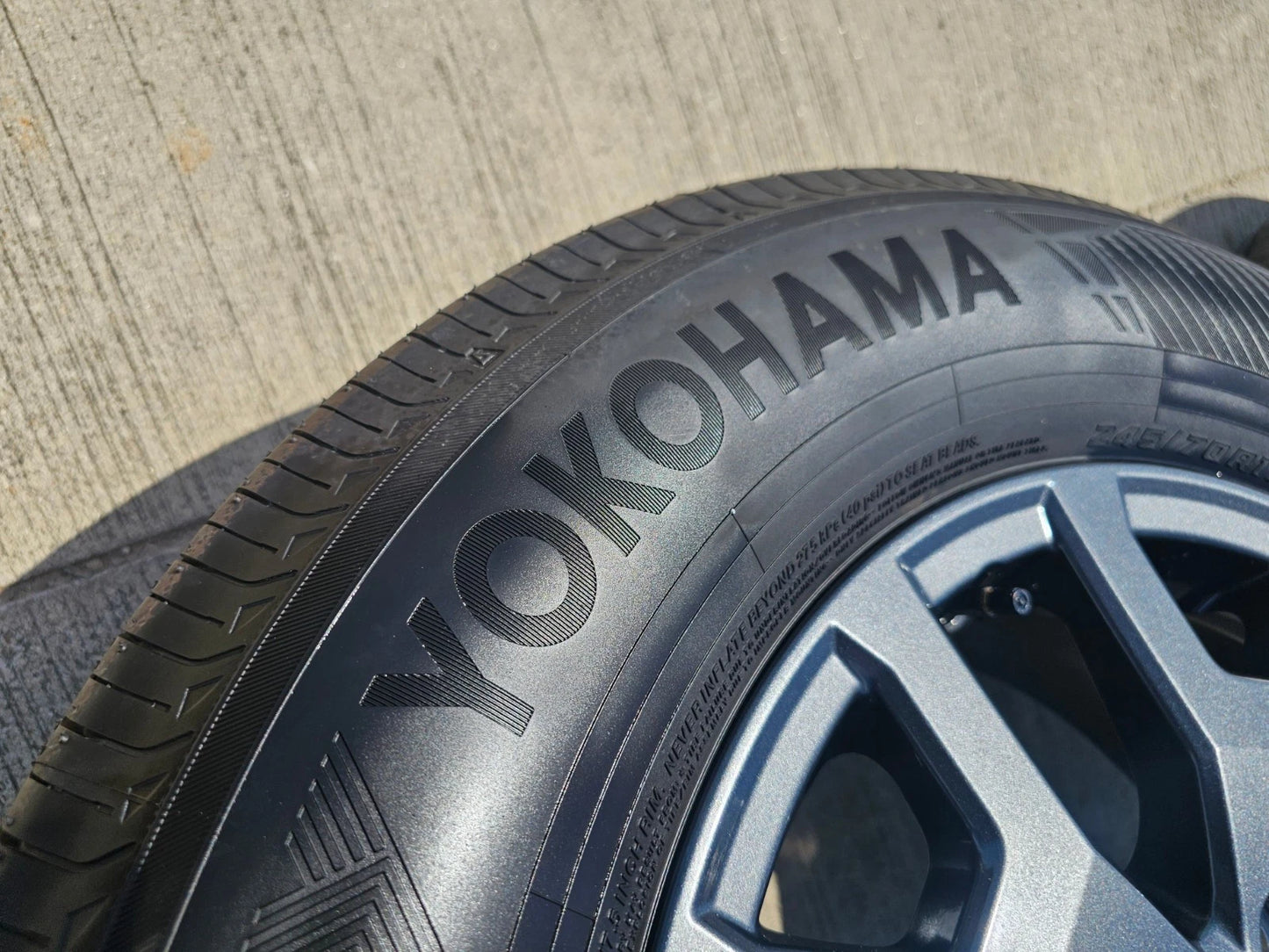 17" Toyota 4Runner Tacoma TRD OEM 42611 wheels rims tires 2024 2025 2026 NEW