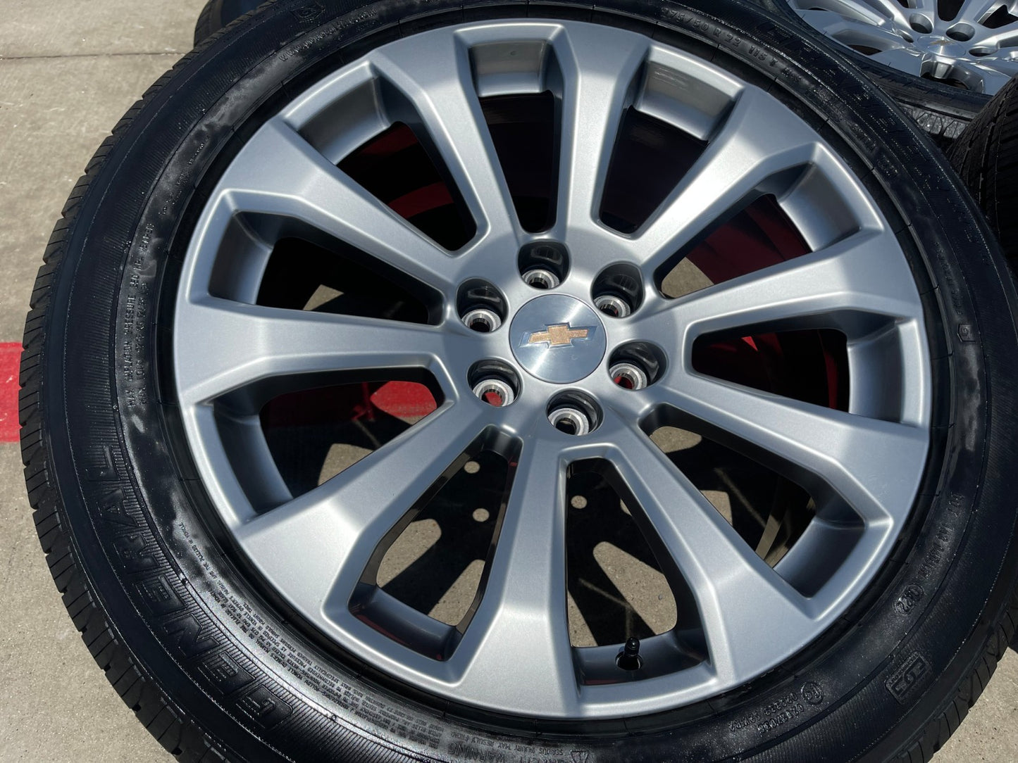 22" Chevy Silverado High Country OEM 5922 wheels rims Tahoe SET