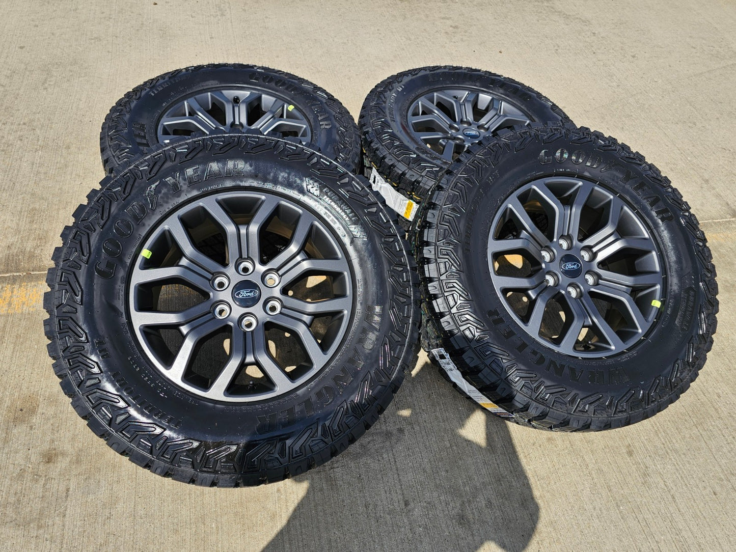 18" Ford F-150 TREMOR OEM rims wheels 10342 95351 Expedition 2025 2026 BRAND NEW