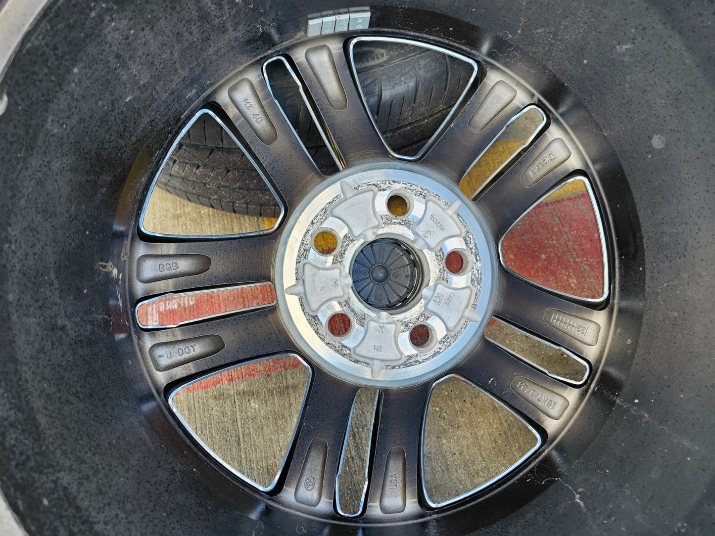 18" Toyota Sienna XSE OEM 69149 wheels rims Camry Avalon Lexus 2024 2025 2026