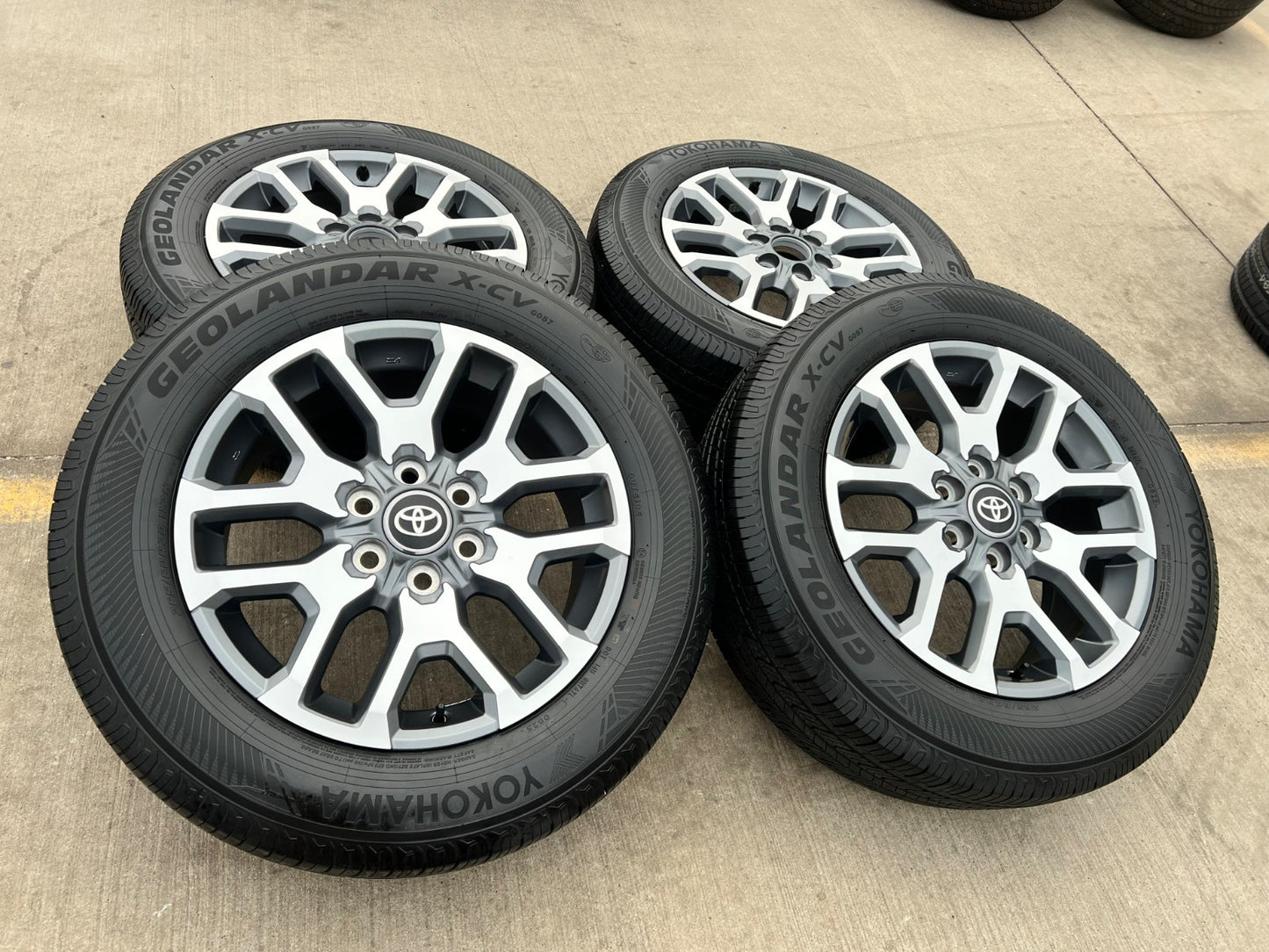 20" Toyota Tundra TSS TRD OEM wheels rims 75277 95359 Sequoia YOKOHAMA