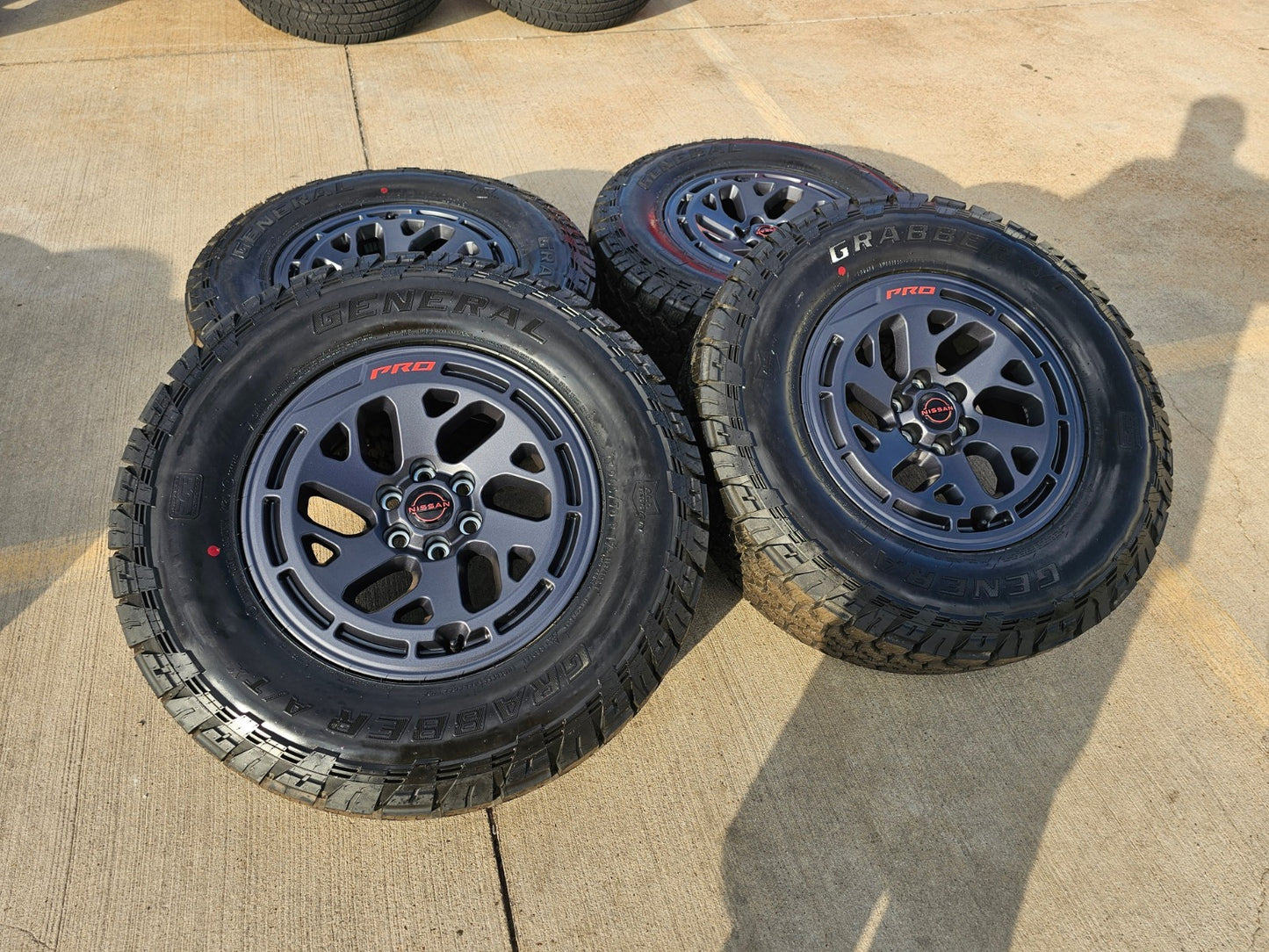 17" Nissan Frontier X-PRO OEM 62270 Desert Runner wheels rims GENERAL A/TX NEW