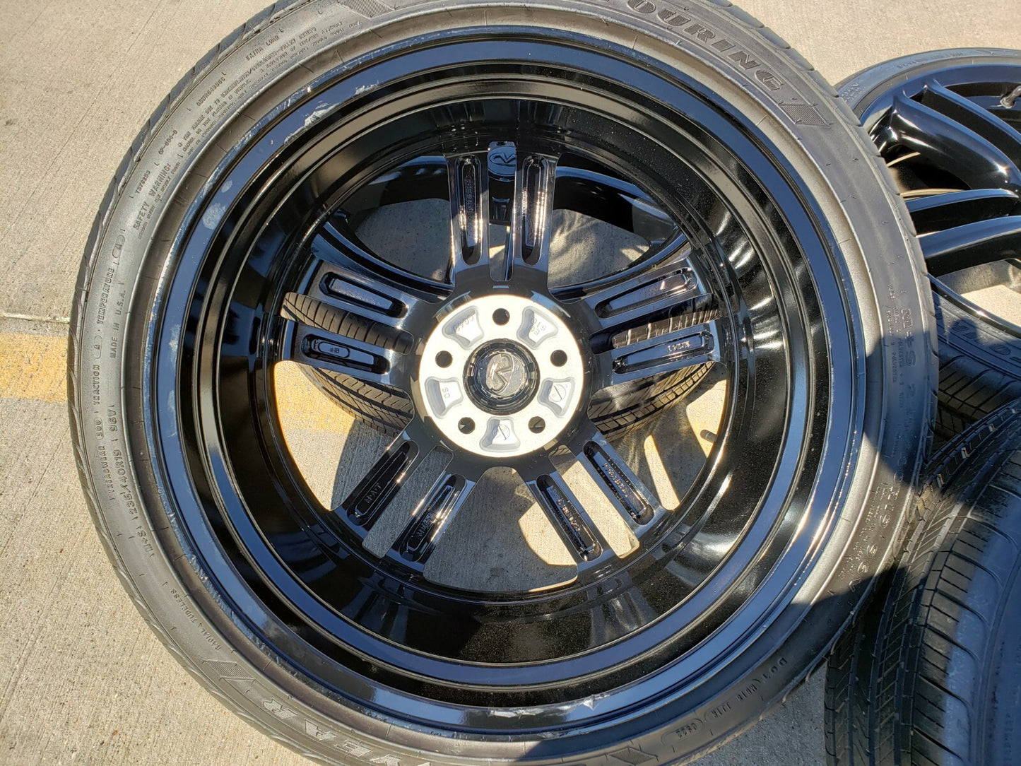 19" Infiniti M45 M35 Q50 OEM wheels rims Altima 73687 tires