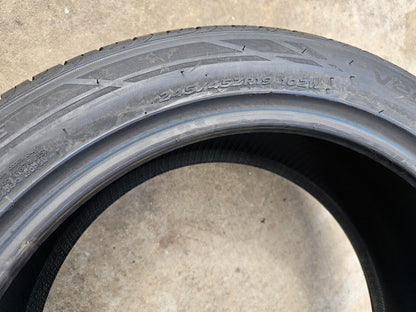 (1) 245/45/19 Hankook Ventus S1 Noble 2 102W XL tire