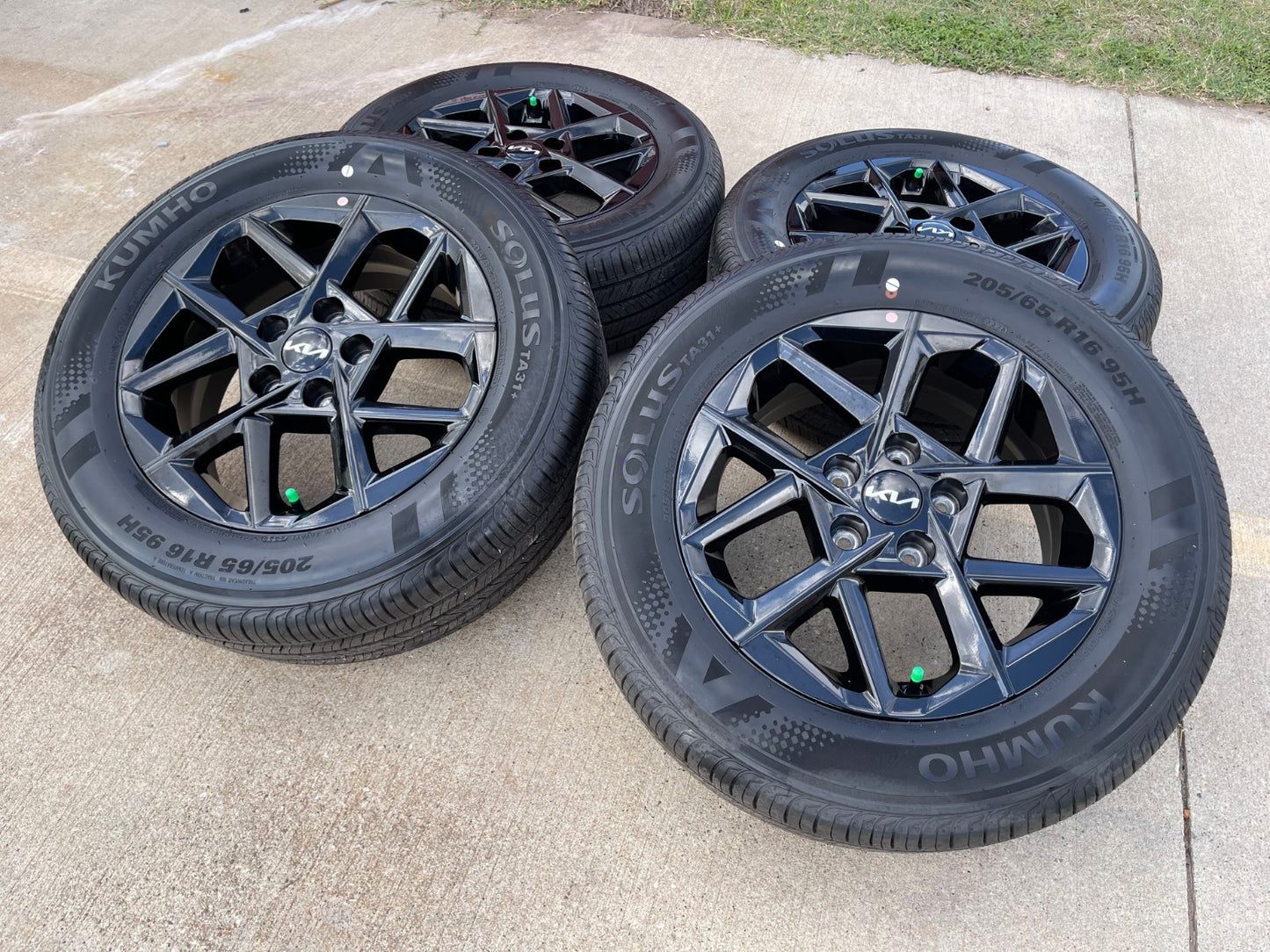 16" Kia K4 K5 OEM wheels rims tires Stinger Forte Optima 2024 2025 2026 2027 NEW