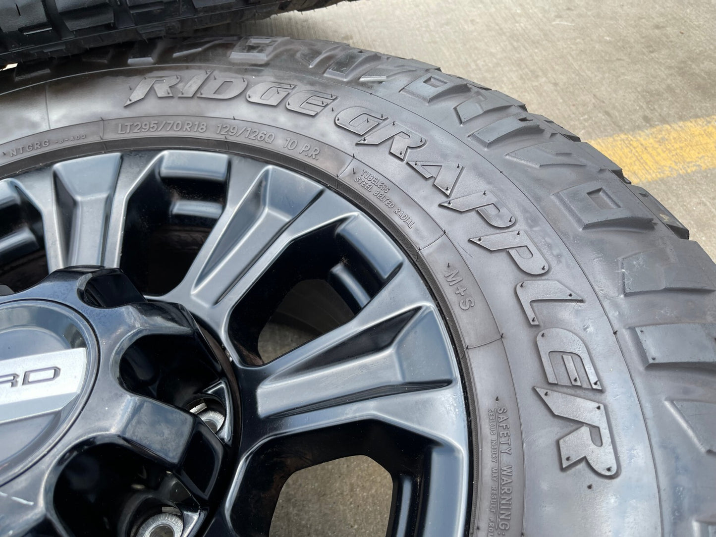 18" Ford F-250 F-350 OEM TREMOR black rims wheels 10097 tires NITTO 34"