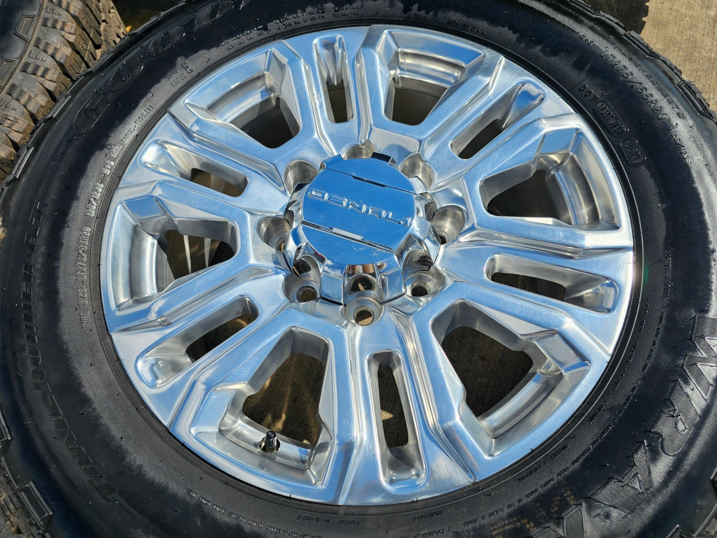 20" GMC Sierra Denali 2500 3500 OEM 5957 wheels rims tires 2024 2025 2026 NEW