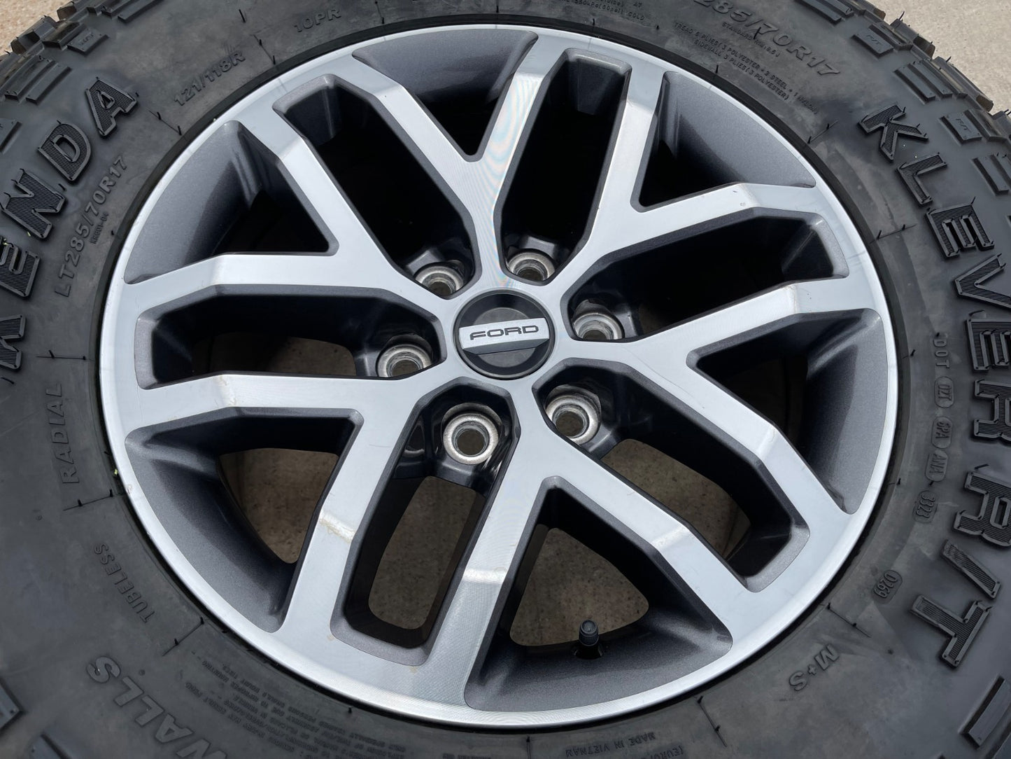 17" Ford F-150 Raptor OEM 10115 rim wheel tire spare 2017 2018 2019 2020 2021