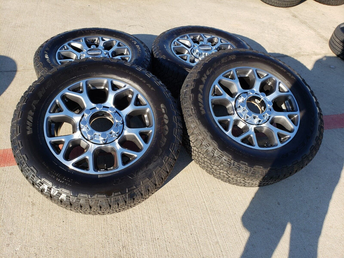 20" Ford F-250 F-350 OEM Lariat wheels rims 10292 tires