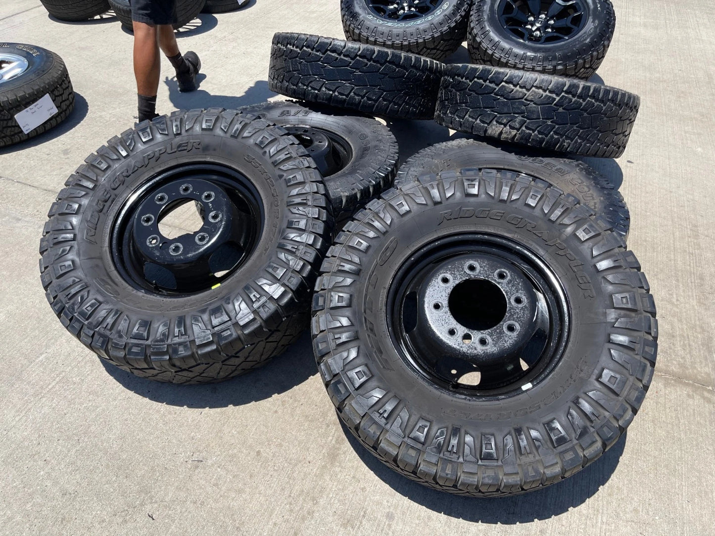 17" Dodge Ram 3500 Dually Laramie 8x200 wheels rims 2703 2704 OEM tires 35"